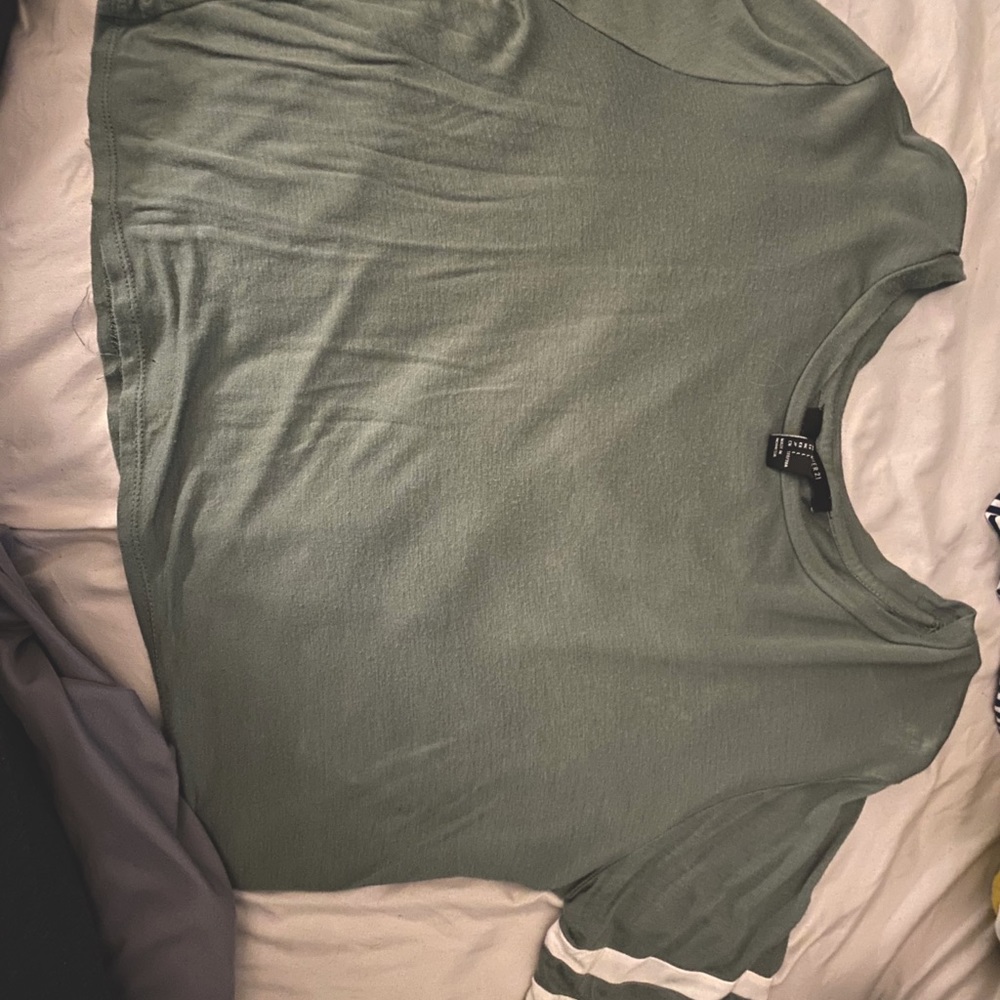 green crop top
